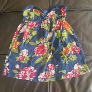 Abercrombie Floral Top M
